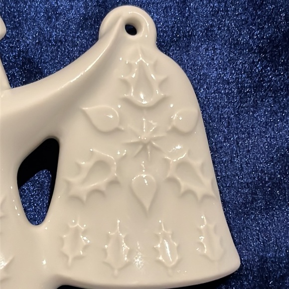 1973 Haviland Christmas ornament France "Dancing Bells" Discontinued - Picture 10 of 11